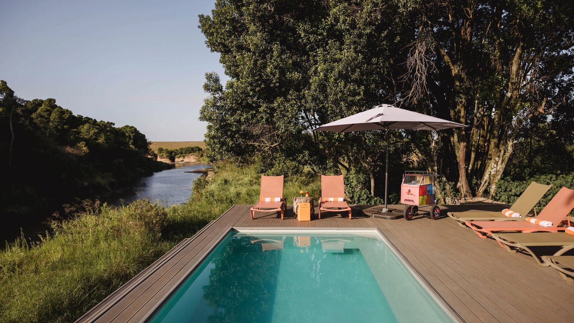 Emboo River Camp